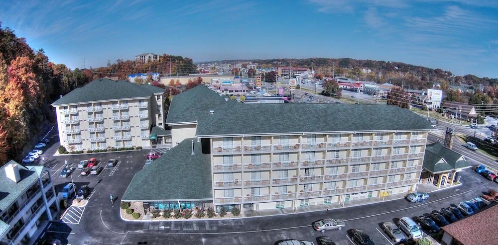 Comfort Inn & Suites At Dollywood Lane Pigeon Forge Eksteriør billede