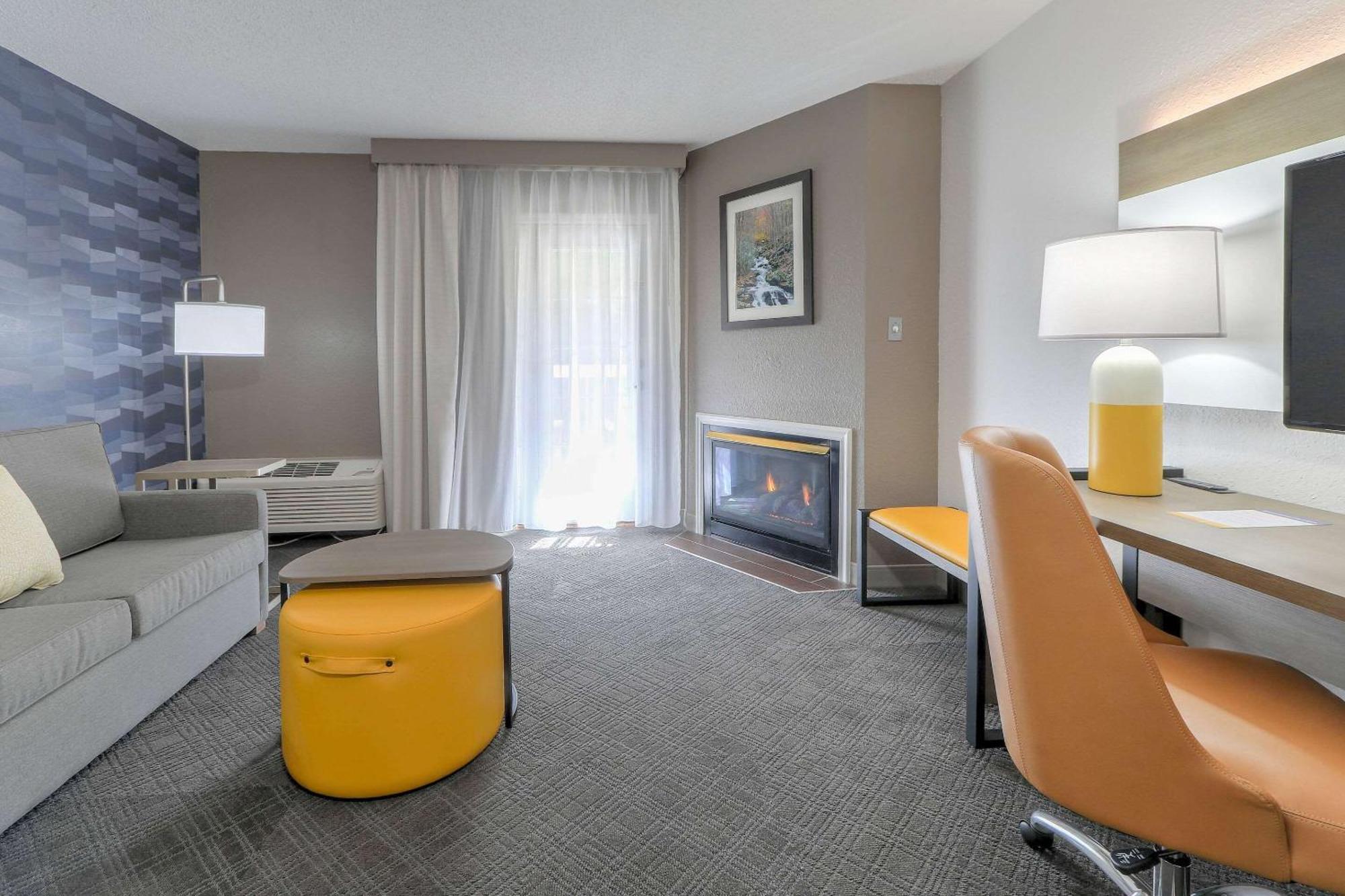 Comfort Inn & Suites At Dollywood Lane Pigeon Forge Eksteriør billede