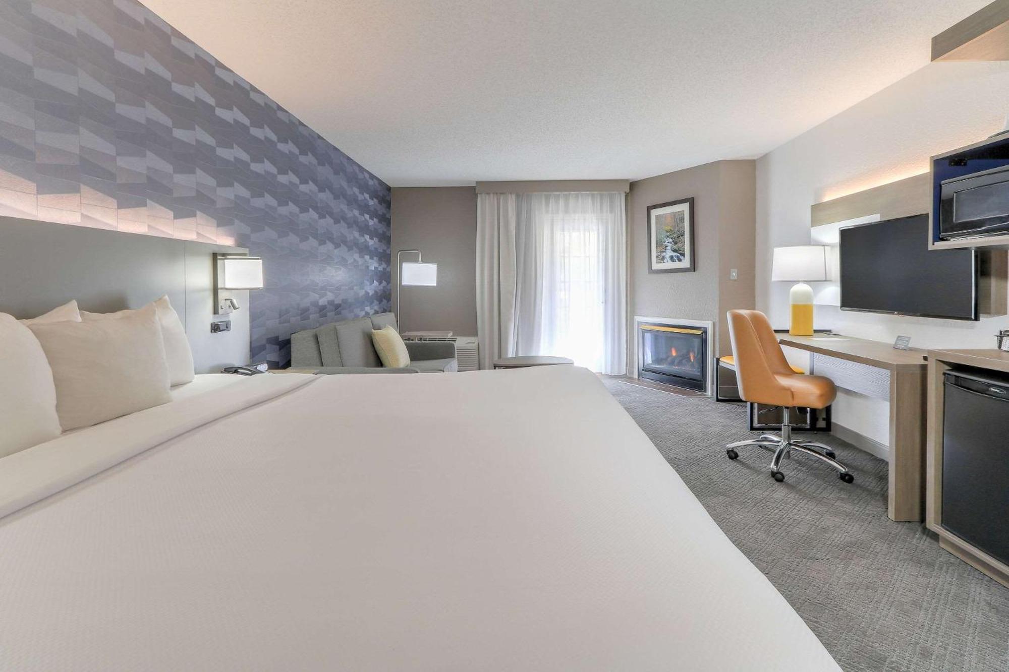 Comfort Inn & Suites At Dollywood Lane Pigeon Forge Eksteriør billede