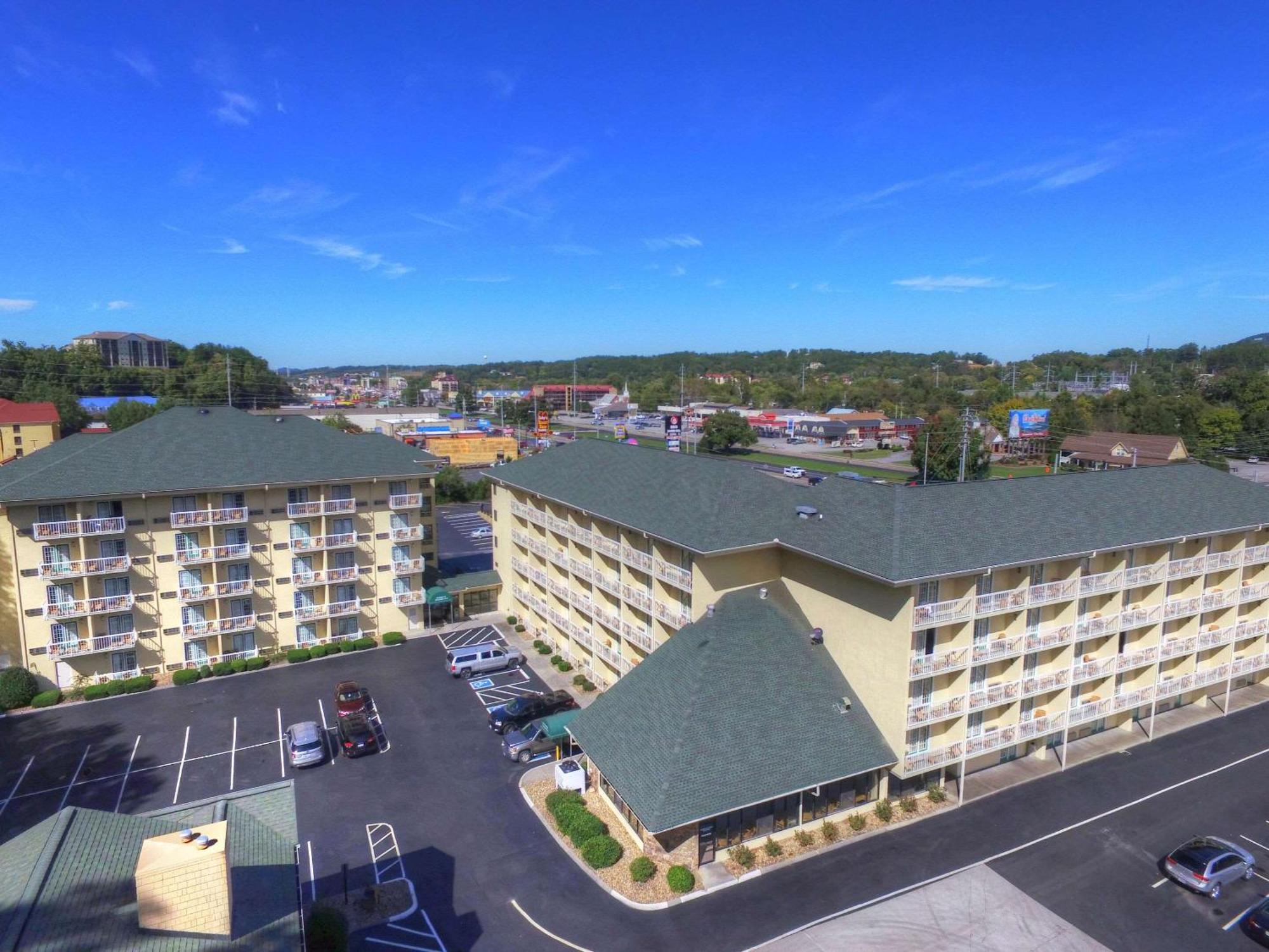 Comfort Inn & Suites At Dollywood Lane Pigeon Forge Eksteriør billede